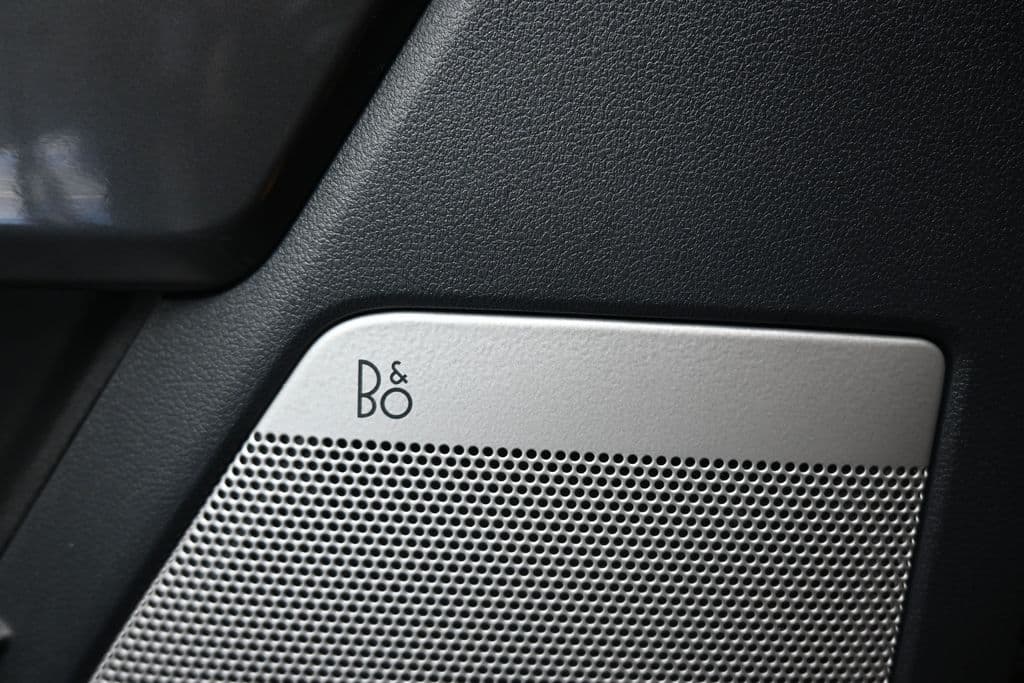 2022 Ford F-150 Lariat, photo 32 of 68
