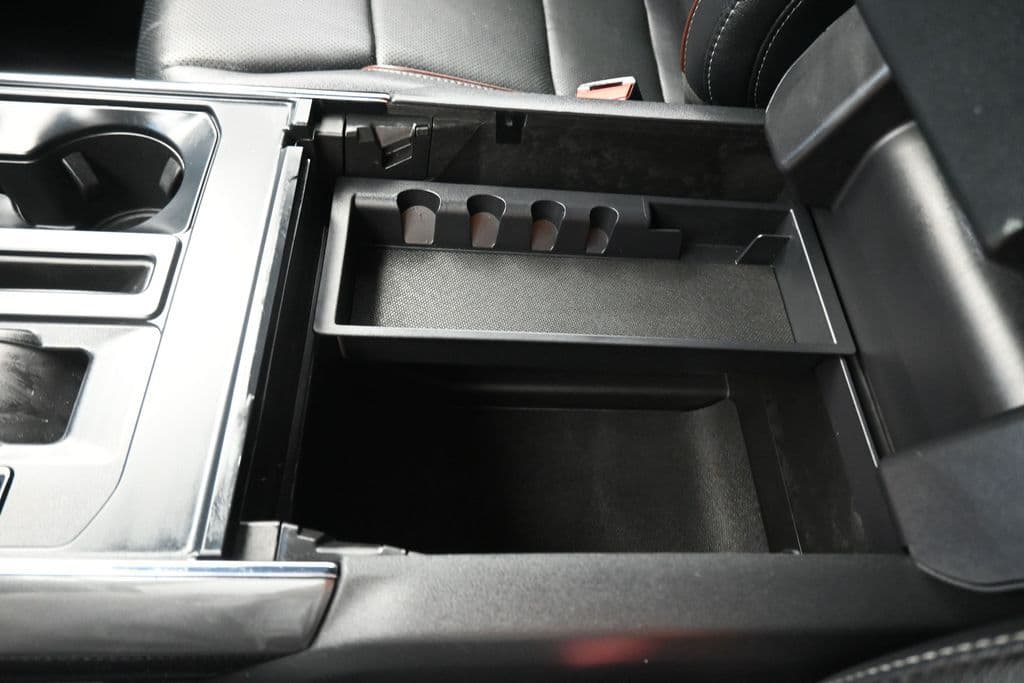 2022 Ford F-150 Lariat, photo 27 of 68