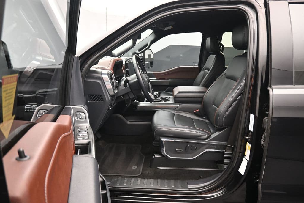2022 Ford F-150 Lariat, photo 11 of 68