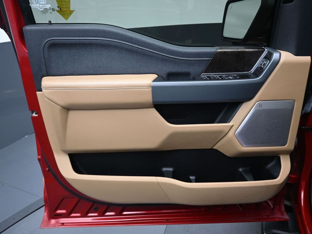 2021 Ford F-150 Lariat, photo 9 of 69
