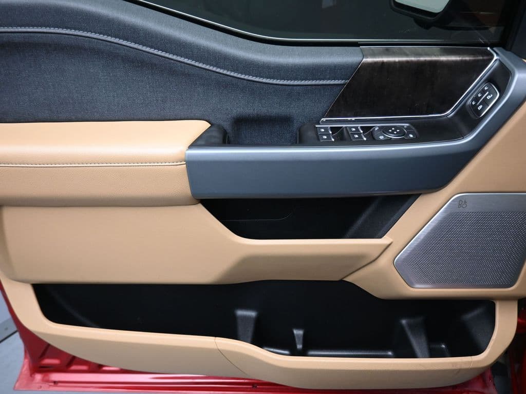2021 Ford F-150 Lariat, photo 10 of 69
