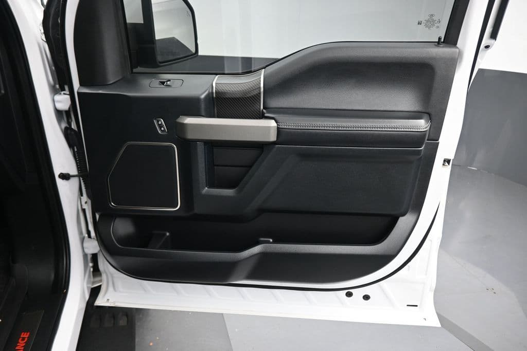 2020 Ford F-150 Raptor, photo 49 of 71