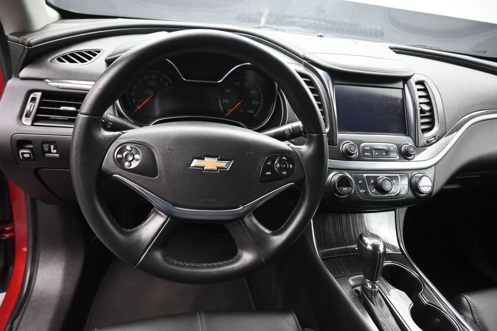 2019 Chevrolet Impala LT, photo 14 of 56