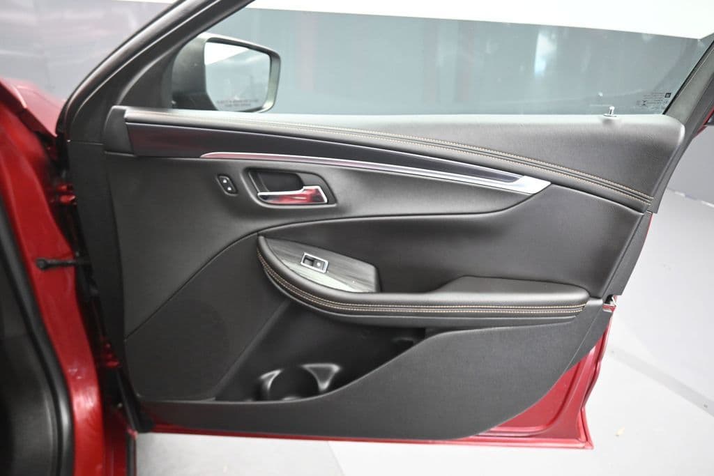 2019 Chevrolet Impala LT, photo 37 of 56