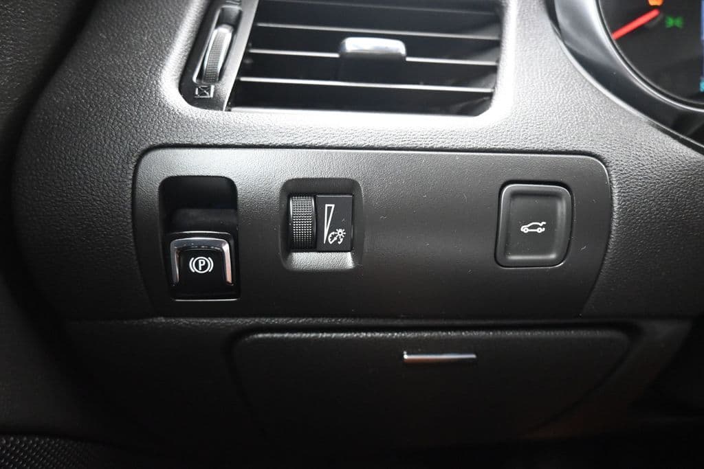 2019 Chevrolet Impala LT, photo 24 of 56