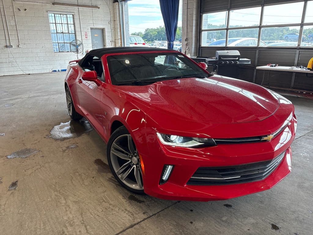 2018 Chevrolet Camaro 1LT, photo 3 of 8