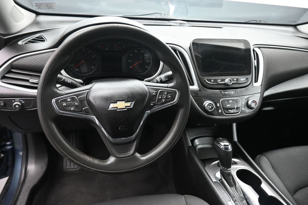 2020 Chevrolet Malibu LS 1FL, photo 14 of 55