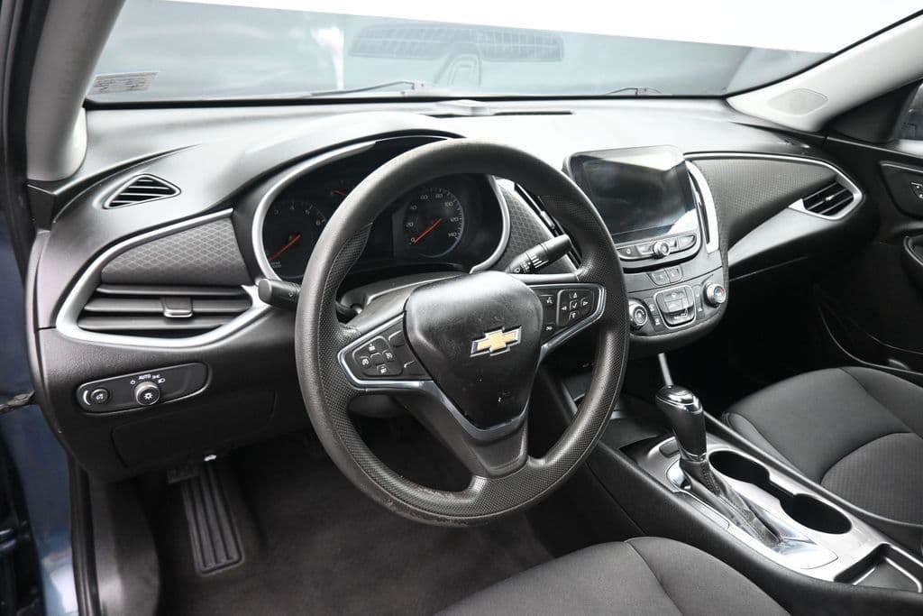 2020 Chevrolet Malibu LS 1FL, photo 13 of 55