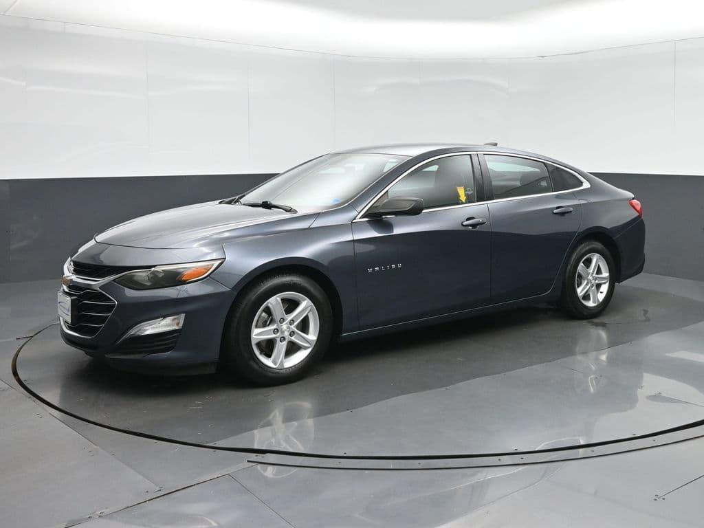 2020 Chevrolet Malibu LS 1FL, photo 3 of 55