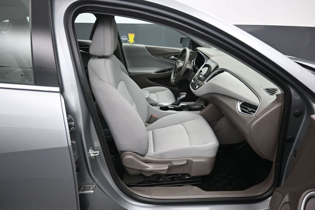 2024 Chevrolet Malibu LT 1LT, photo 38 of 55