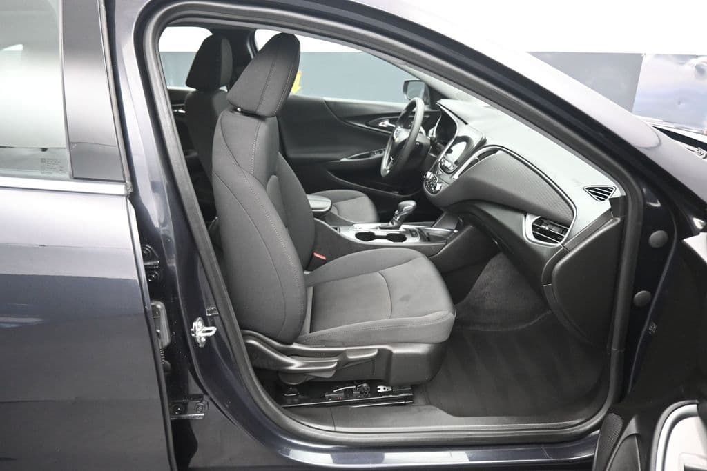 2023 Chevrolet Malibu LT 1LT, photo 38 of 56