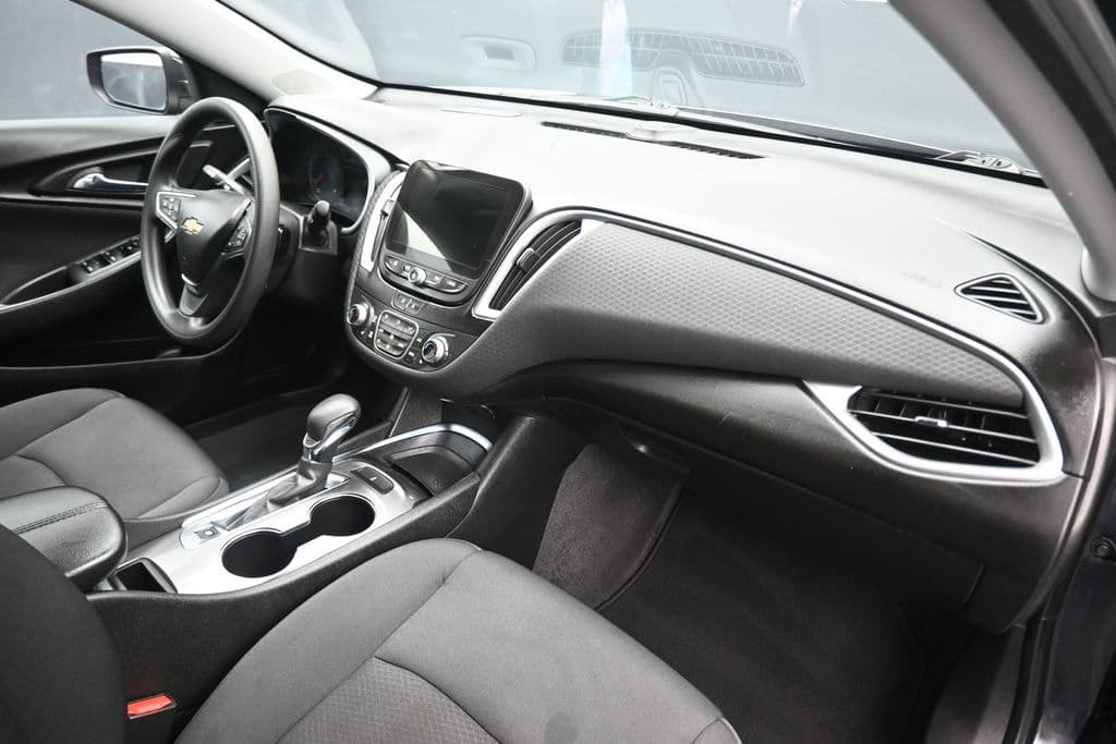 2023 Chevrolet Malibu LT 1LT, photo 39 of 56