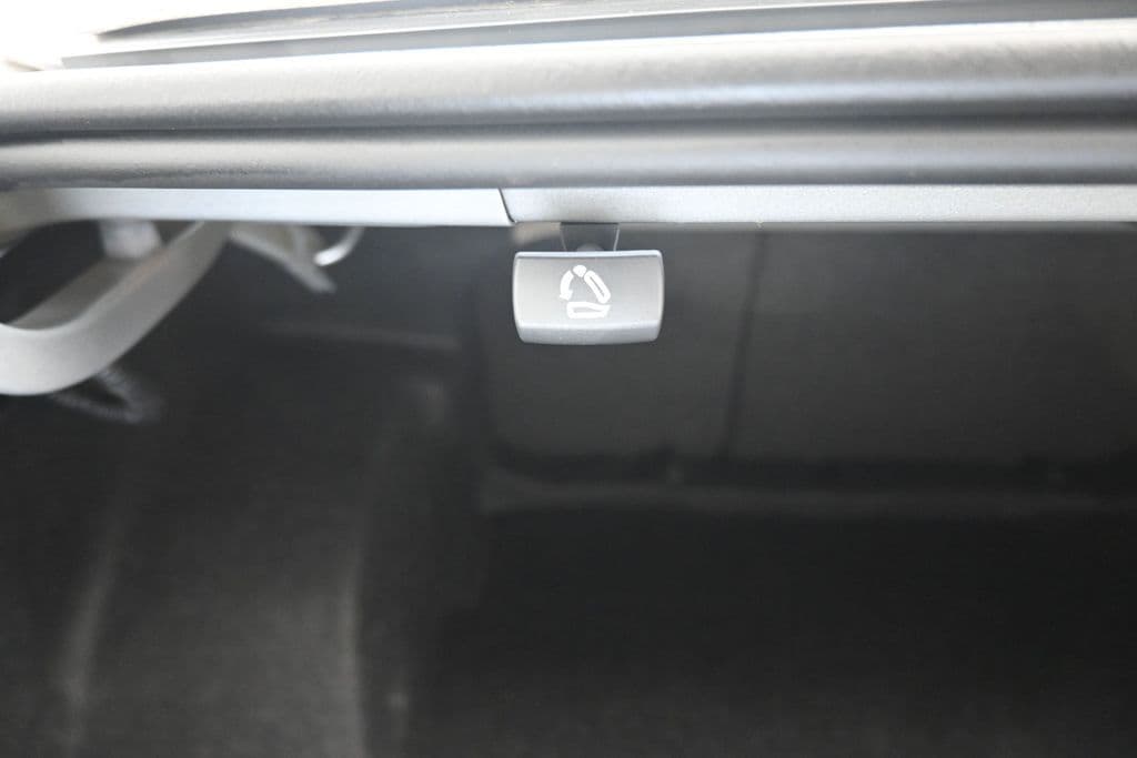 2022 Chevrolet Malibu LT, photo 42 of 57