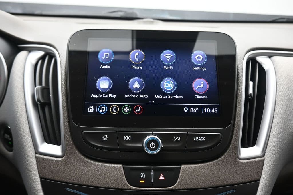 2022 Chevrolet Malibu LT, photo 16 of 57