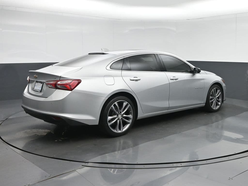 2022 Chevrolet Malibu LT, photo 7 of 57