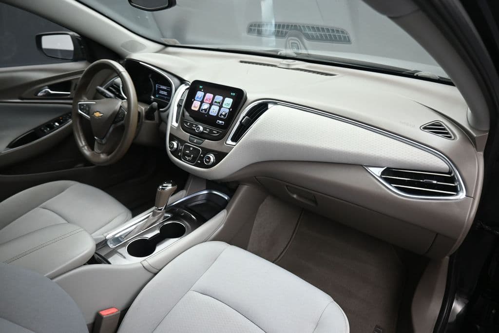 2017 Chevrolet Malibu LT 1LT, photo 40 of 57