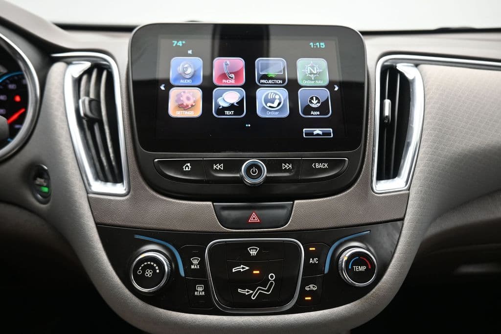 2017 Chevrolet Malibu LT 1LT, photo 19 of 57
