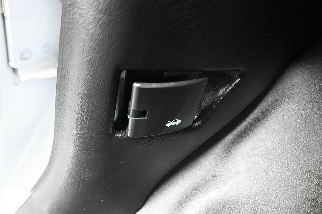 2023 Chevrolet Express 3500 LS Passenger, photo 25 of 56