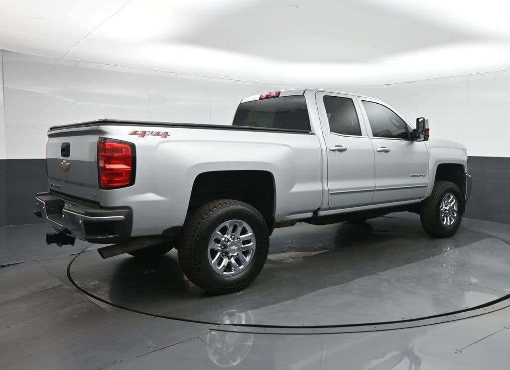 2018 Chevrolet Silverado 2500HD LTZ, photo 7 of 60