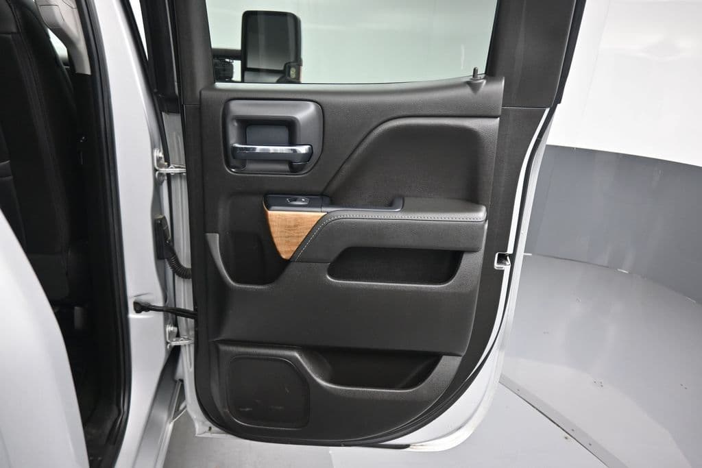 2018 Chevrolet Silverado 2500HD LTZ, photo 35 of 60