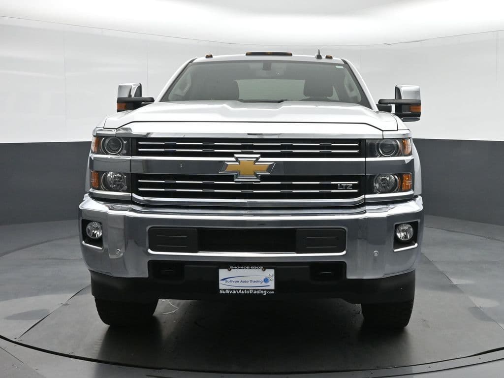 2018 Chevrolet Silverado 2500HD LTZ, photo 2 of 60