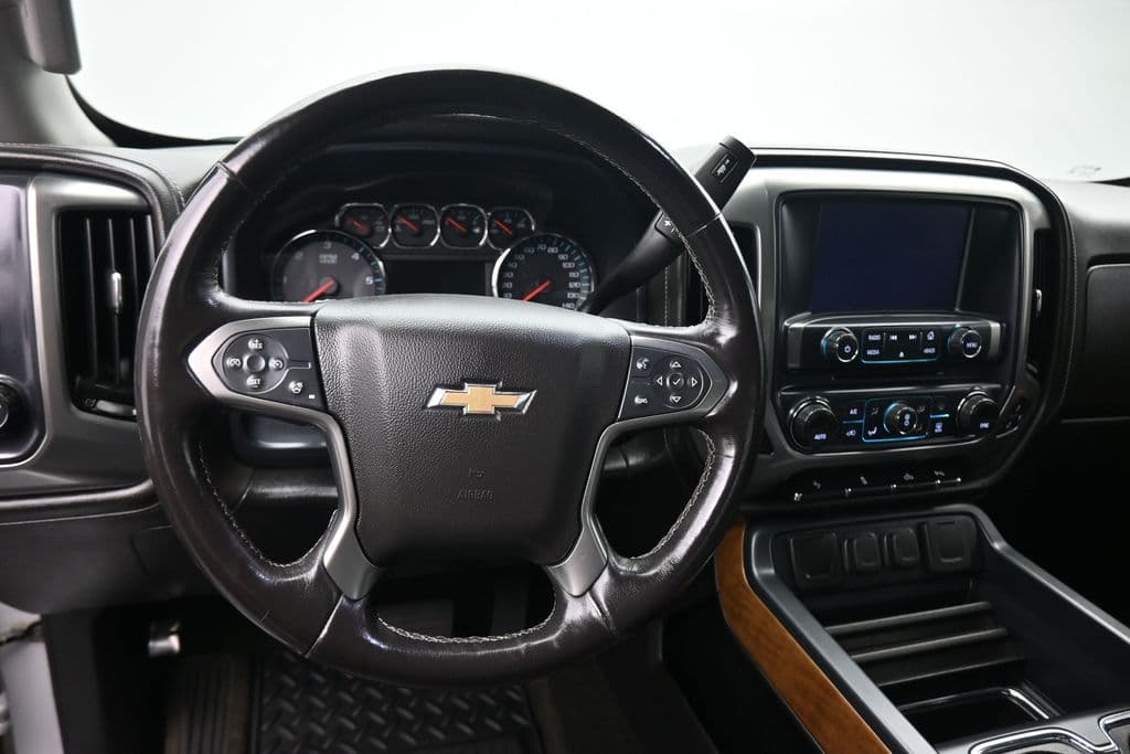 2018 Chevrolet Silverado 2500HD LTZ, photo 15 of 60
