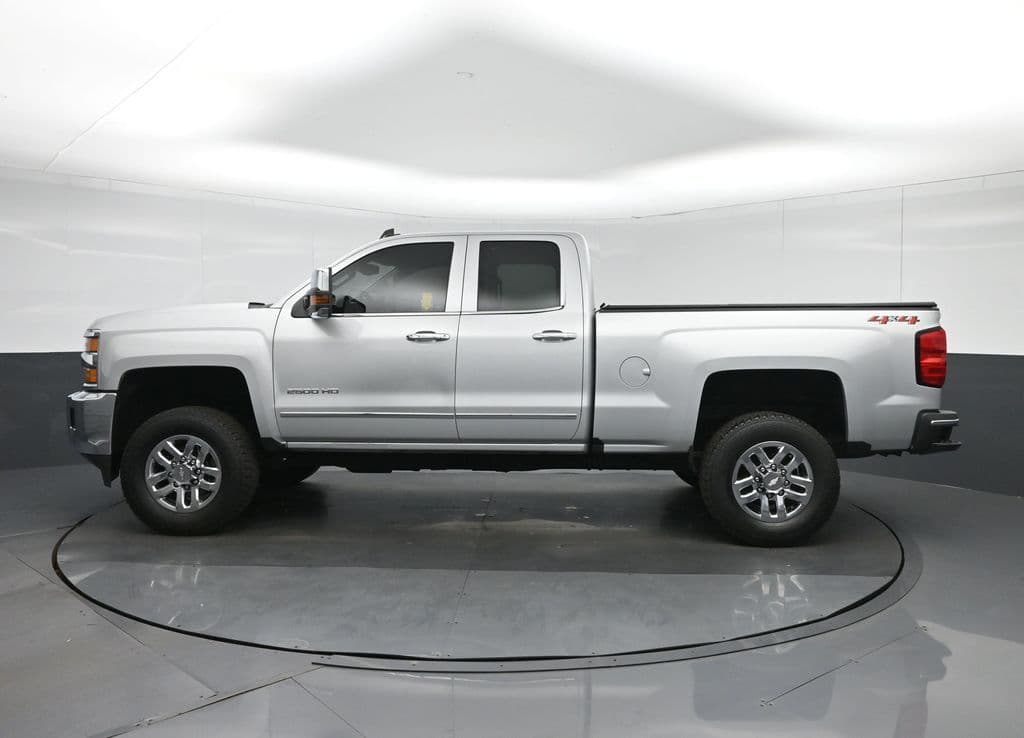 2018 Chevrolet Silverado 2500HD LTZ, photo 4 of 60
