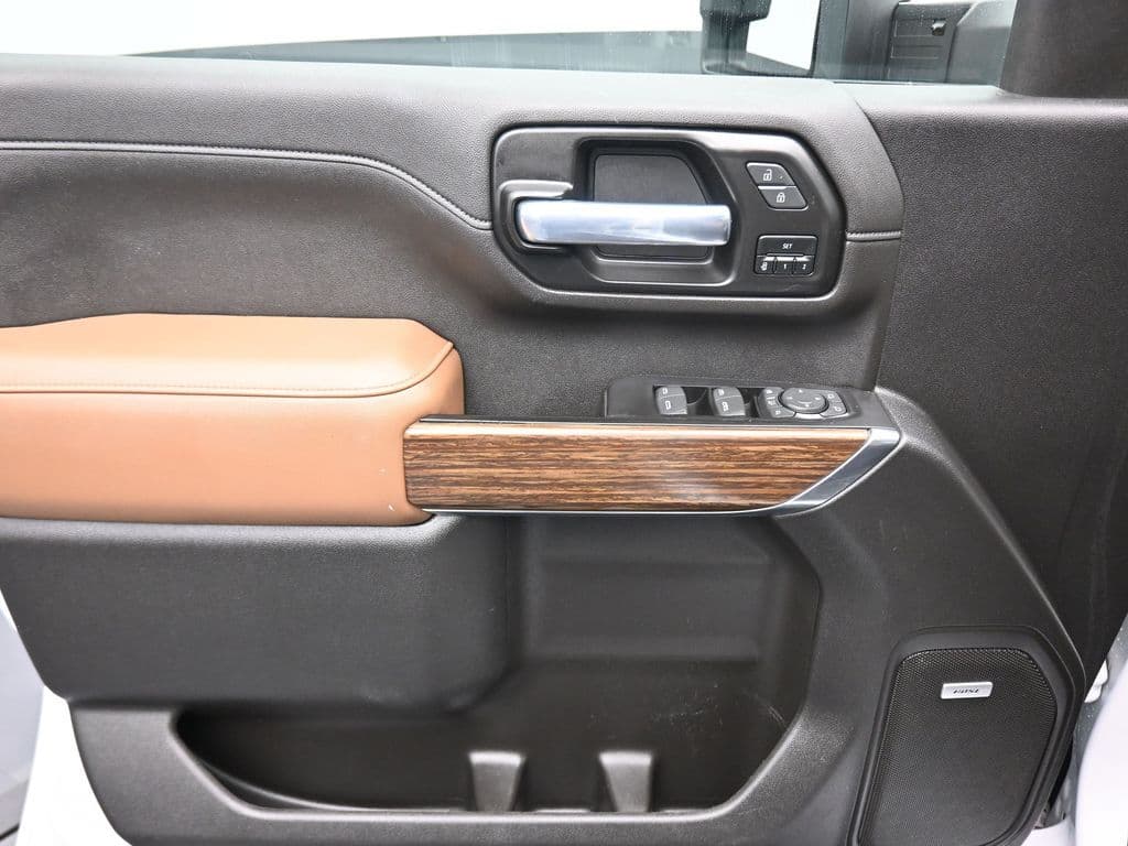 2022 Chevrolet Silverado 2500HD High Country, photo 10 of 85