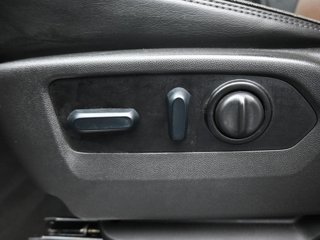 2022 Chevrolet Silverado 2500HD High Country, photo 13 of 85