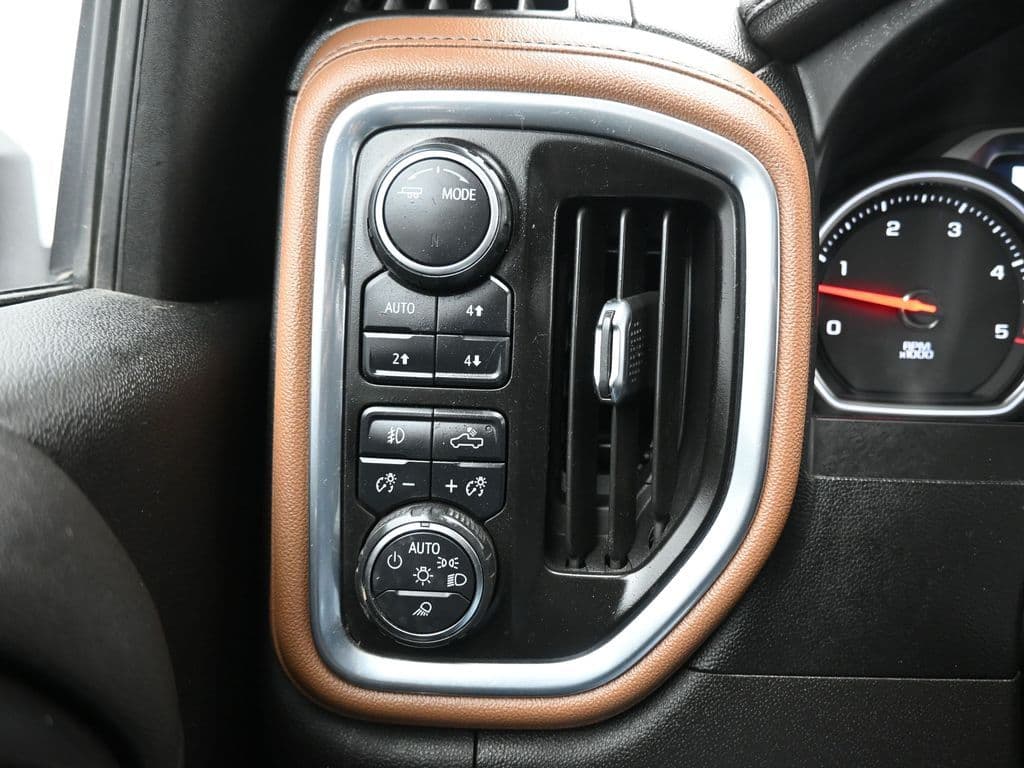 2022 Chevrolet Silverado 2500HD High Country, photo 36 of 85