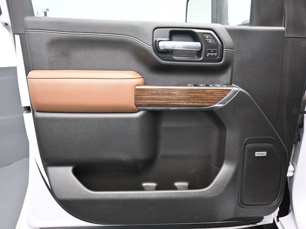 2022 Chevrolet Silverado 2500HD High Country, photo 9 of 85