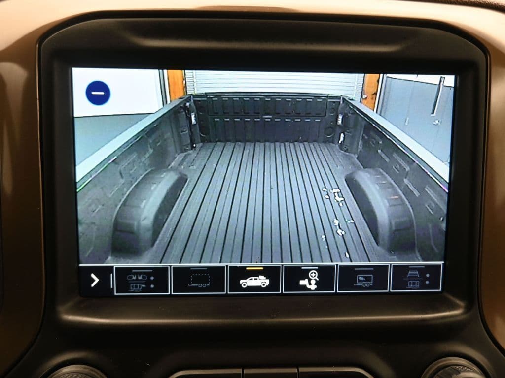 2022 Chevrolet Silverado 2500HD High Country, photo 28 of 85