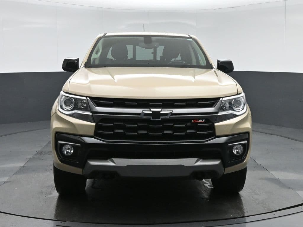 2022 Chevrolet Colorado Z71, photo 2 of 59