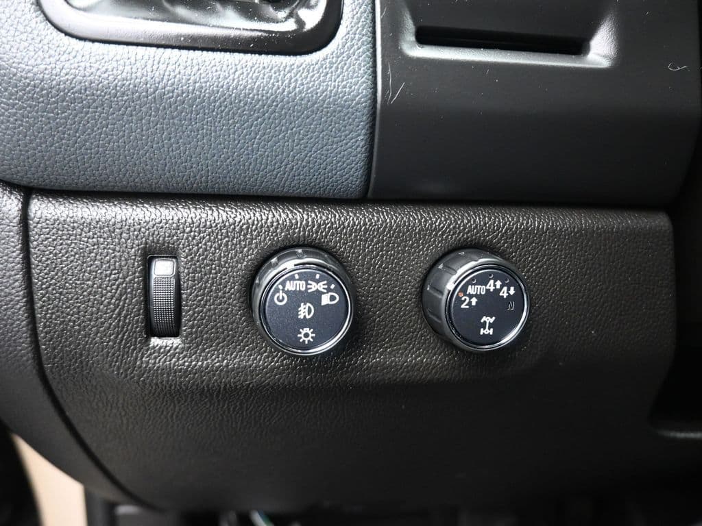 2022 Chevrolet Colorado Z71, photo 24 of 59