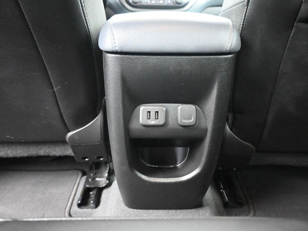 2022 Chevrolet Colorado Z71, photo 33 of 59
