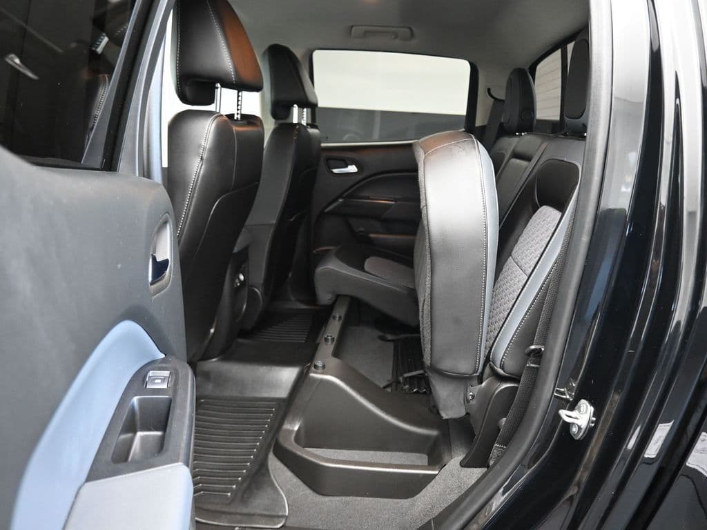 2022 Chevrolet Colorado Z71, photo 32 of 62