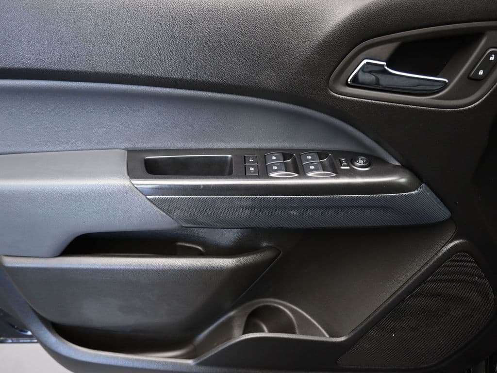 2022 Chevrolet Colorado Z71, photo 10 of 62