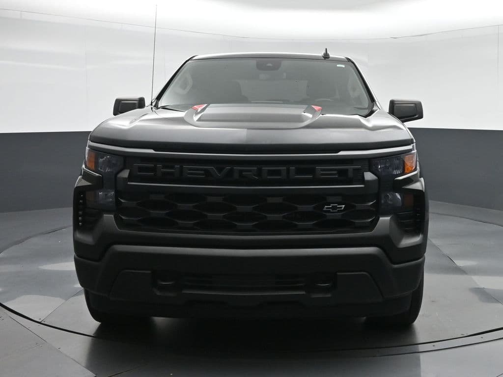 2023 Chevrolet Silverado 1500 Custom, photo 2 of 59
