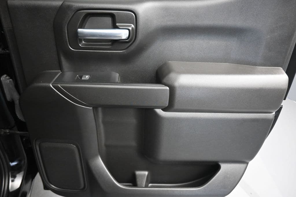 2023 Chevrolet Silverado 1500 Custom, photo 35 of 59