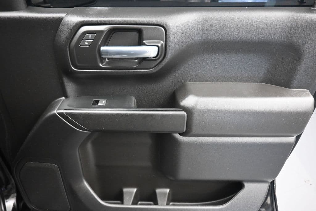 2023 Chevrolet Silverado 1500 Custom, photo 40 of 59