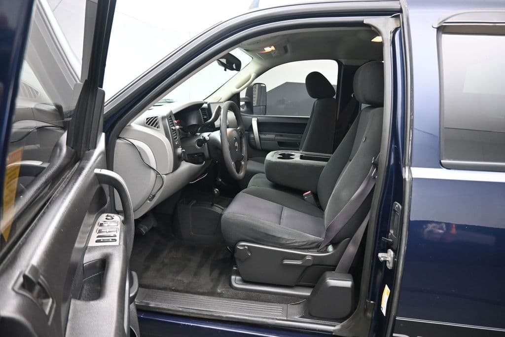 2011 Chevrolet Silverado 1500 LS, photo 27 of 66