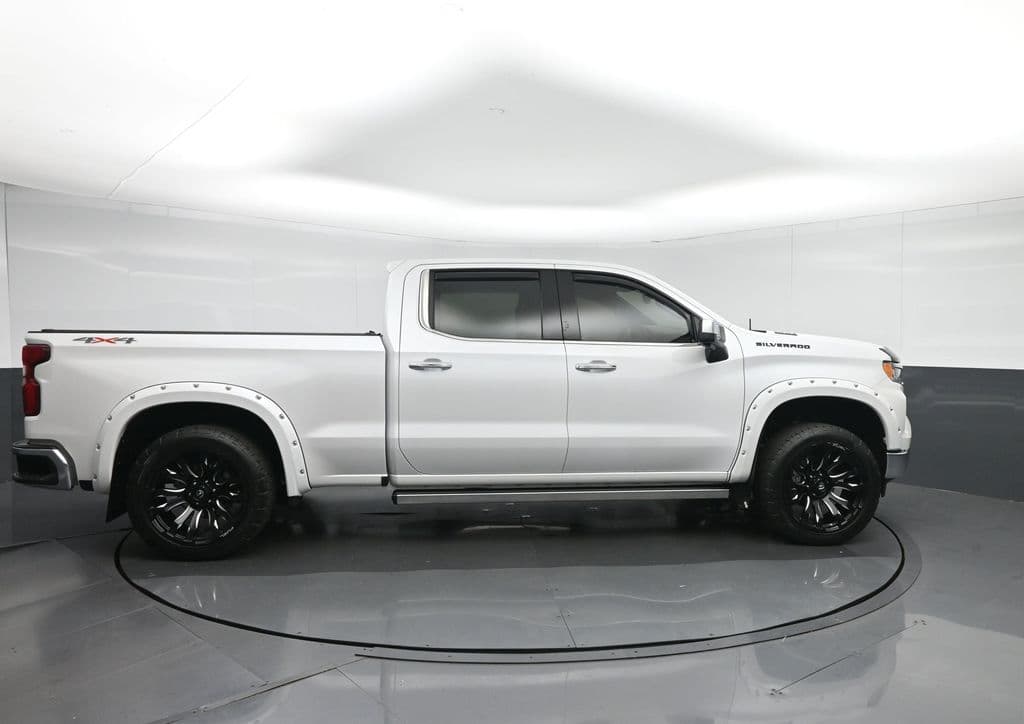 2023 Chevrolet Silverado 1500 LTZ, photo 8 of 69