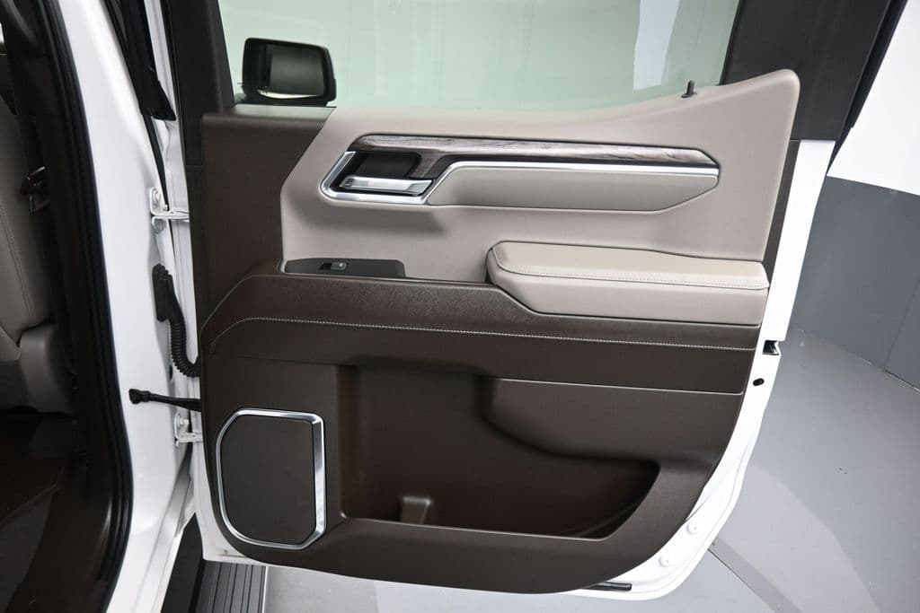 2023 Chevrolet Silverado 1500 LTZ, photo 42 of 69