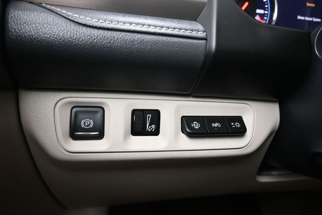 2021 GMC Acadia Denali, photo 35 of 80