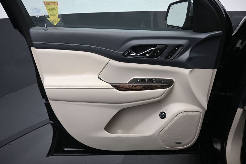 2021 GMC Acadia Denali, photo 9 of 80