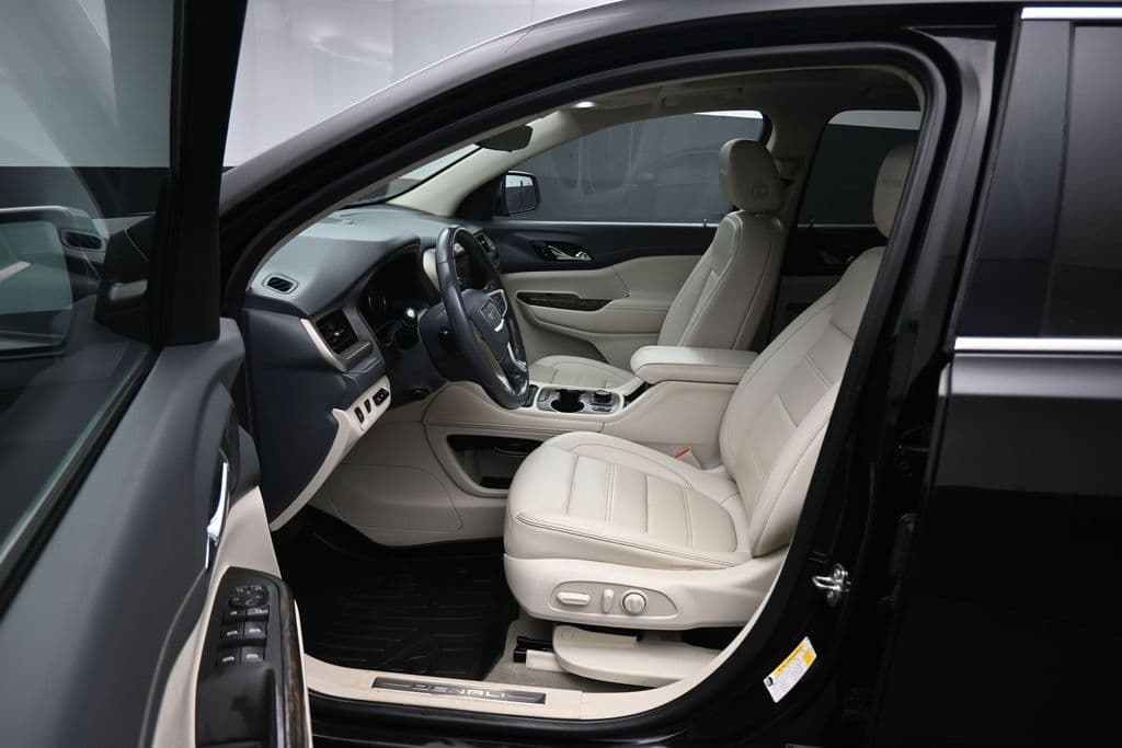 2021 GMC Acadia Denali, photo 13 of 80