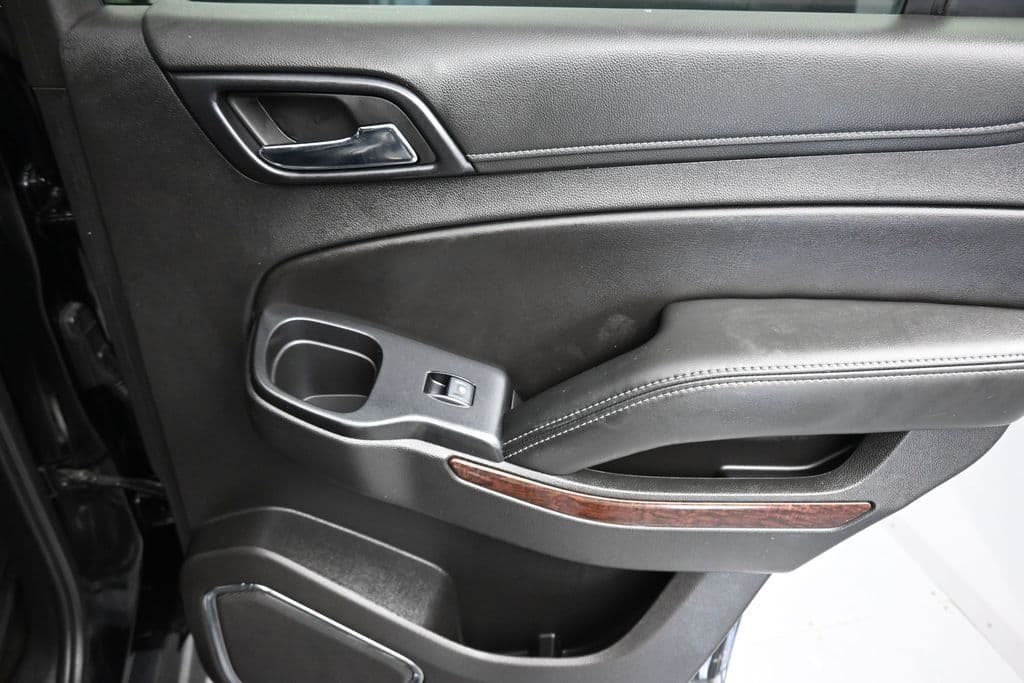 2018 GMC Yukon SLT, photo 43 of 73