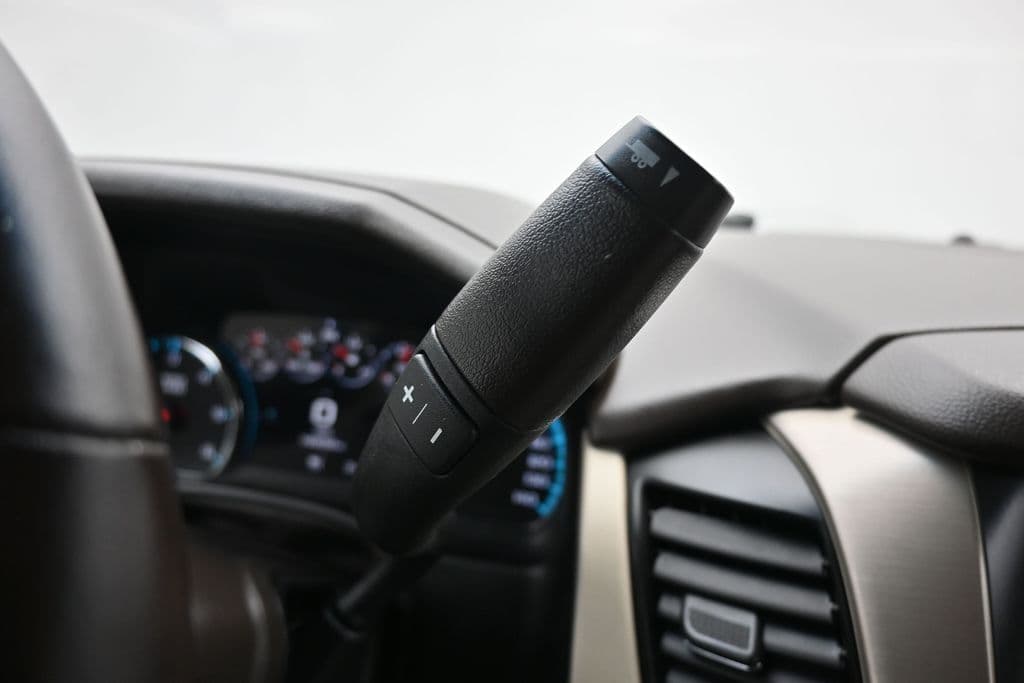 2018 GMC Yukon Denali, photo 28 of 73