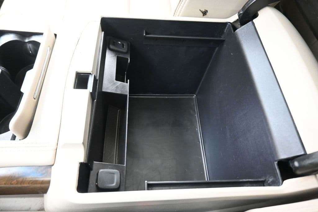 2018 GMC Yukon Denali, photo 25 of 73