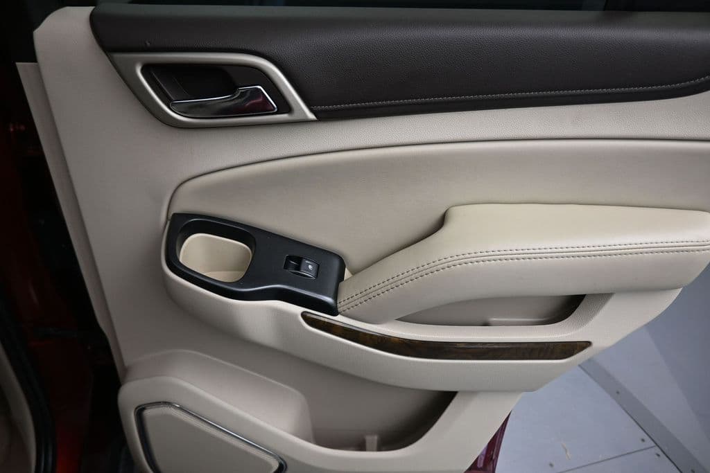 2018 GMC Yukon Denali, photo 45 of 73